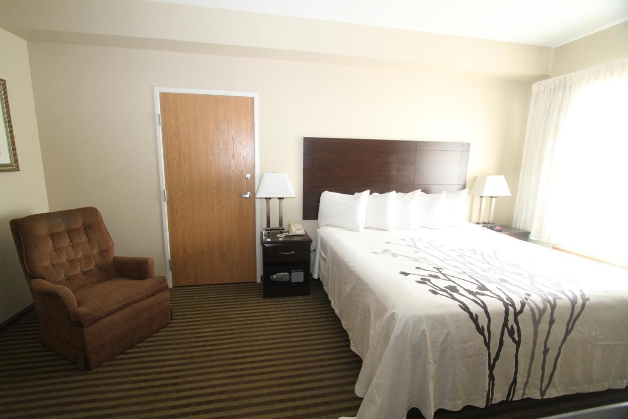 Bowman Inn And Suites Екстер'єр фото