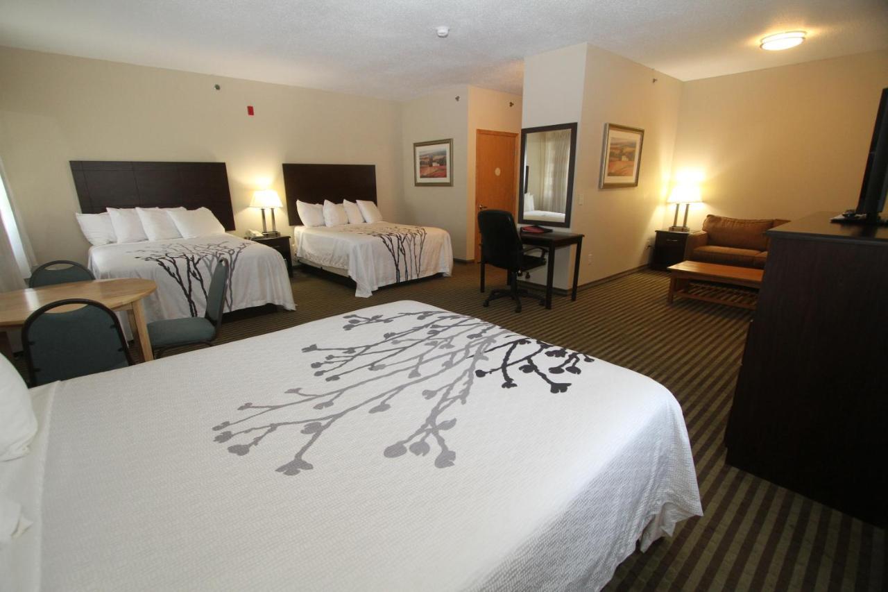 Bowman Inn And Suites Екстер'єр фото