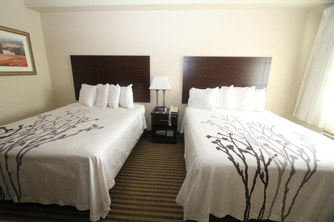 Bowman Inn And Suites Екстер'єр фото